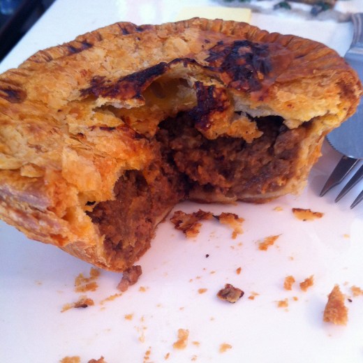 Bronzed Aussie Meat Pie