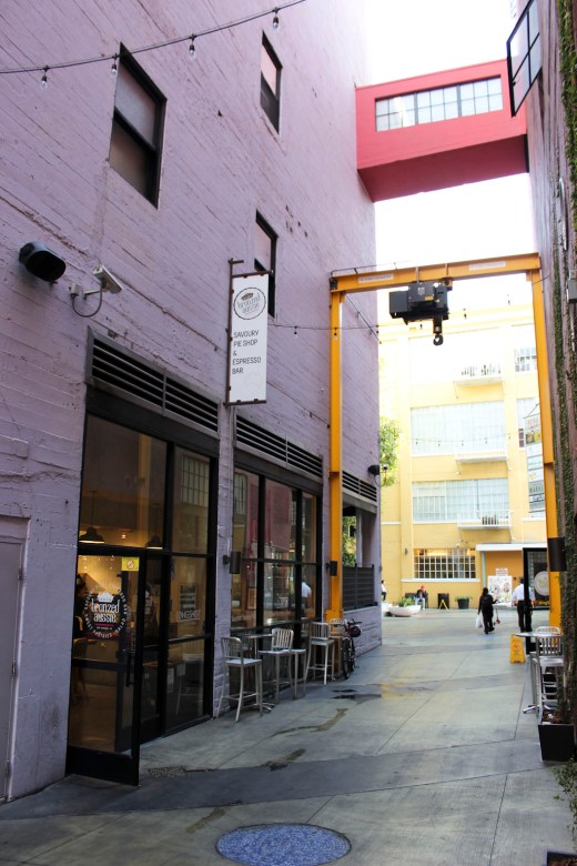 Bronzed Aussie Exterior