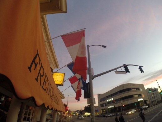 P'tit Soleil Poutine Exterior